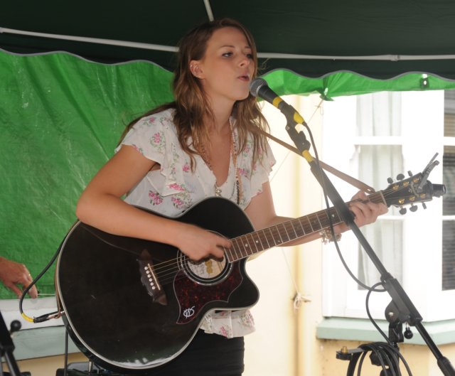 elliecampbell1.jpg