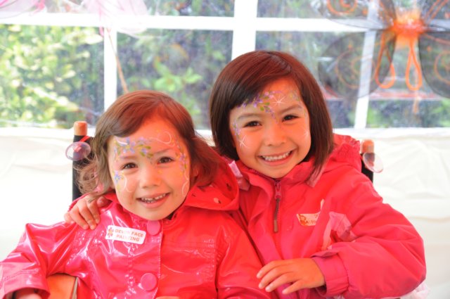 sashaandfreyametcalfhavinghadtheirfacespaintedbybeckyfromdevonfacepainting.jpg